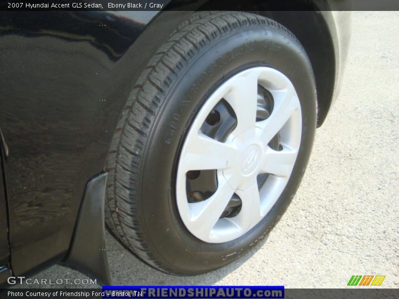 Ebony Black / Gray 2007 Hyundai Accent GLS Sedan