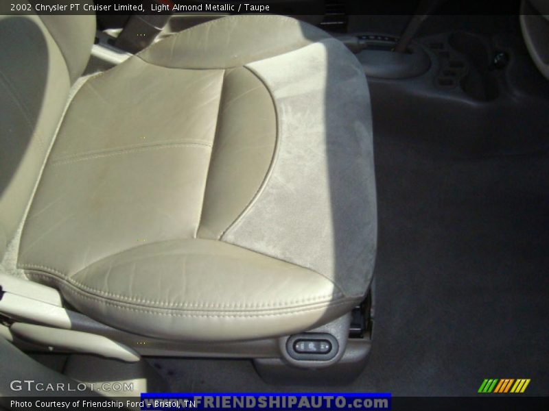 Light Almond Metallic / Taupe 2002 Chrysler PT Cruiser Limited