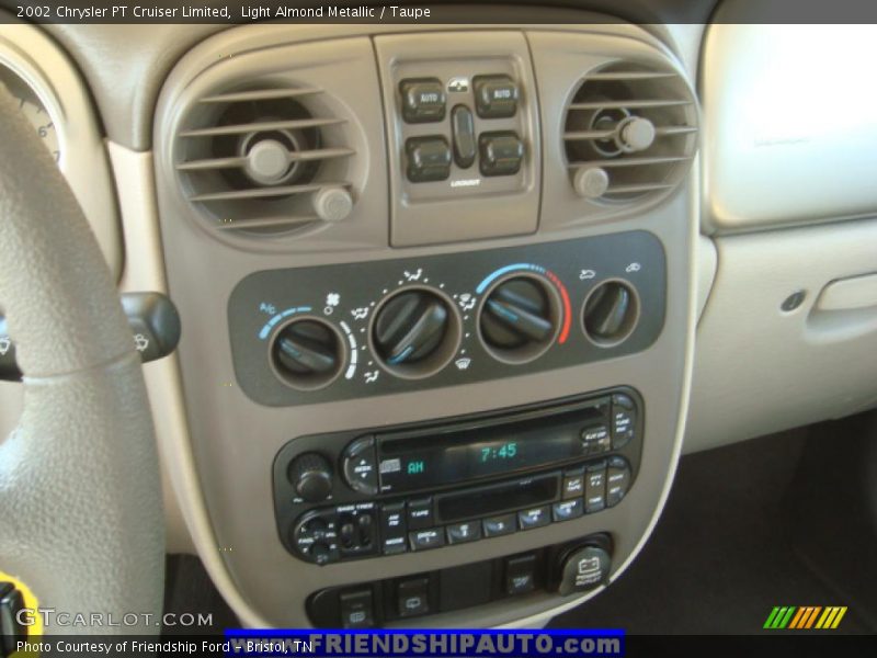 Light Almond Metallic / Taupe 2002 Chrysler PT Cruiser Limited