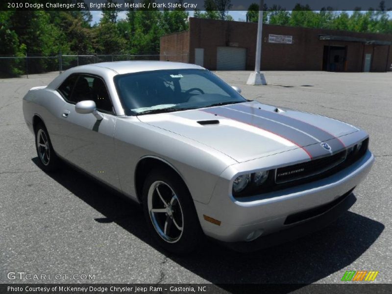 Bright Silver Metallic / Dark Slate Gray 2010 Dodge Challenger SE