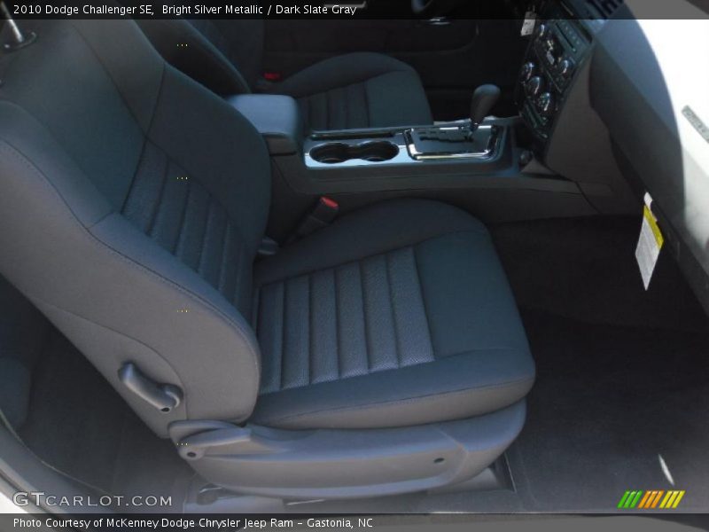 Bright Silver Metallic / Dark Slate Gray 2010 Dodge Challenger SE