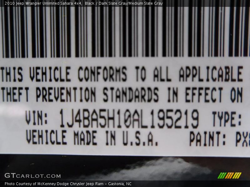 Black / Dark Slate Gray/Medium Slate Gray 2010 Jeep Wrangler Unlimited Sahara 4x4