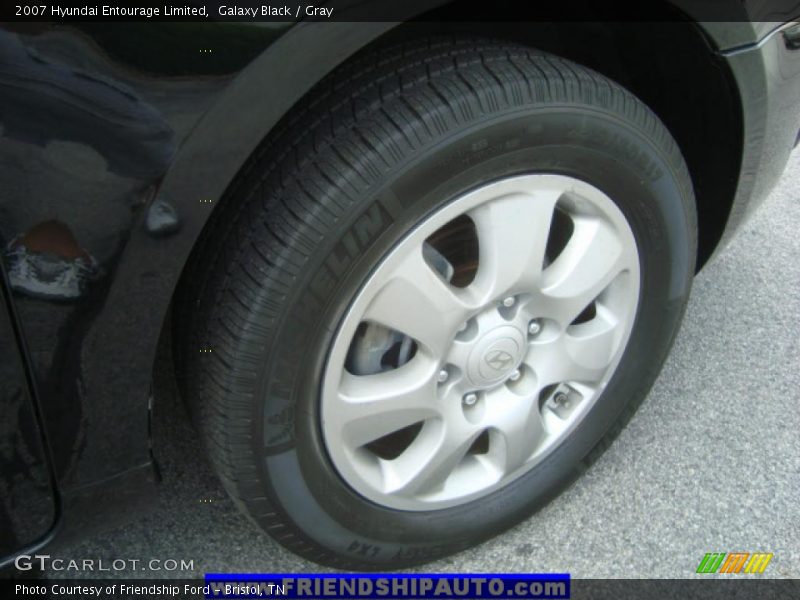 Galaxy Black / Gray 2007 Hyundai Entourage Limited