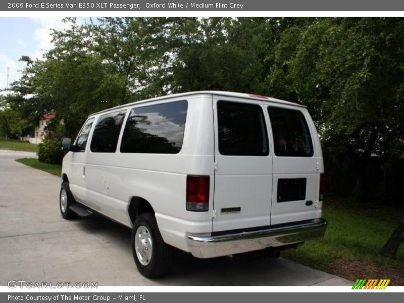 Oxford White / Medium Flint Grey 2006 Ford E Series Van E350 XLT Passenger