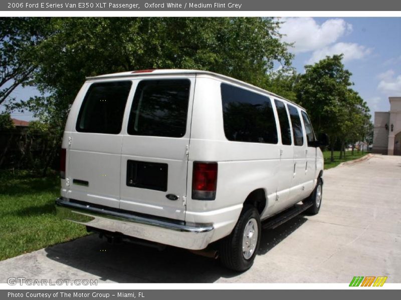 Oxford White / Medium Flint Grey 2006 Ford E Series Van E350 XLT Passenger