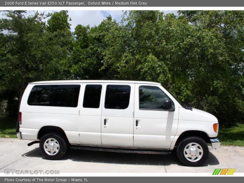 Oxford White / Medium Flint Grey 2006 Ford E Series Van E350 XLT Passenger