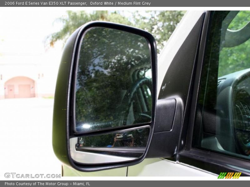 Oxford White / Medium Flint Grey 2006 Ford E Series Van E350 XLT Passenger
