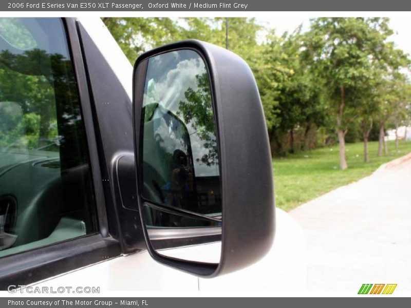 Oxford White / Medium Flint Grey 2006 Ford E Series Van E350 XLT Passenger
