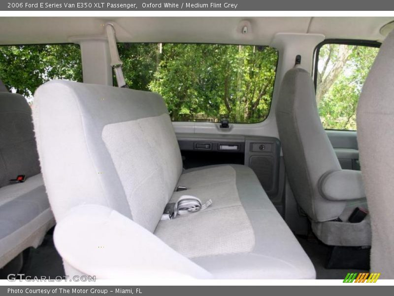 Oxford White / Medium Flint Grey 2006 Ford E Series Van E350 XLT Passenger
