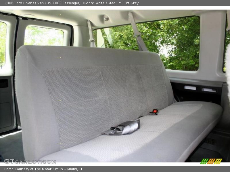 Oxford White / Medium Flint Grey 2006 Ford E Series Van E350 XLT Passenger