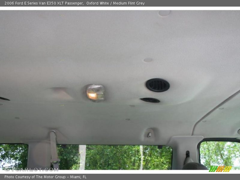 Oxford White / Medium Flint Grey 2006 Ford E Series Van E350 XLT Passenger