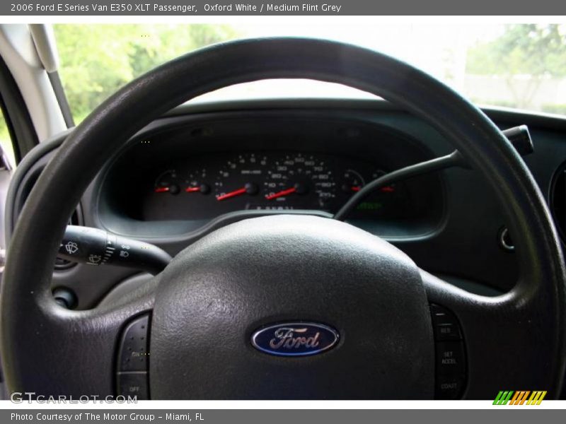 Oxford White / Medium Flint Grey 2006 Ford E Series Van E350 XLT Passenger