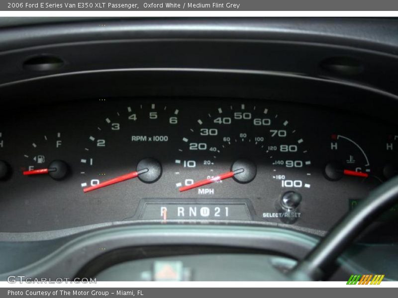 Oxford White / Medium Flint Grey 2006 Ford E Series Van E350 XLT Passenger