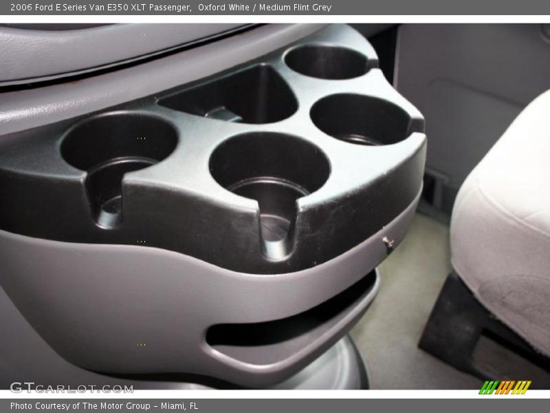 Oxford White / Medium Flint Grey 2006 Ford E Series Van E350 XLT Passenger
