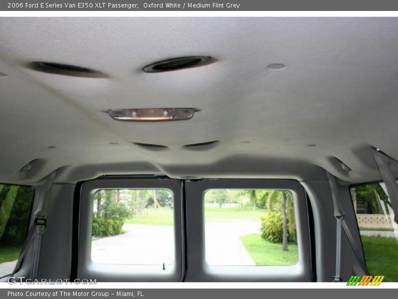 Oxford White / Medium Flint Grey 2006 Ford E Series Van E350 XLT Passenger