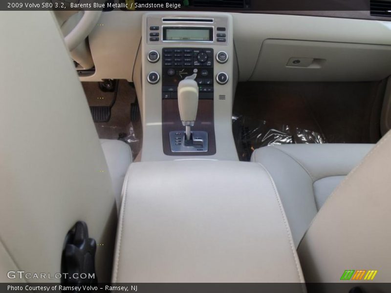 Barents Blue Metallic / Sandstone Beige 2009 Volvo S80 3.2