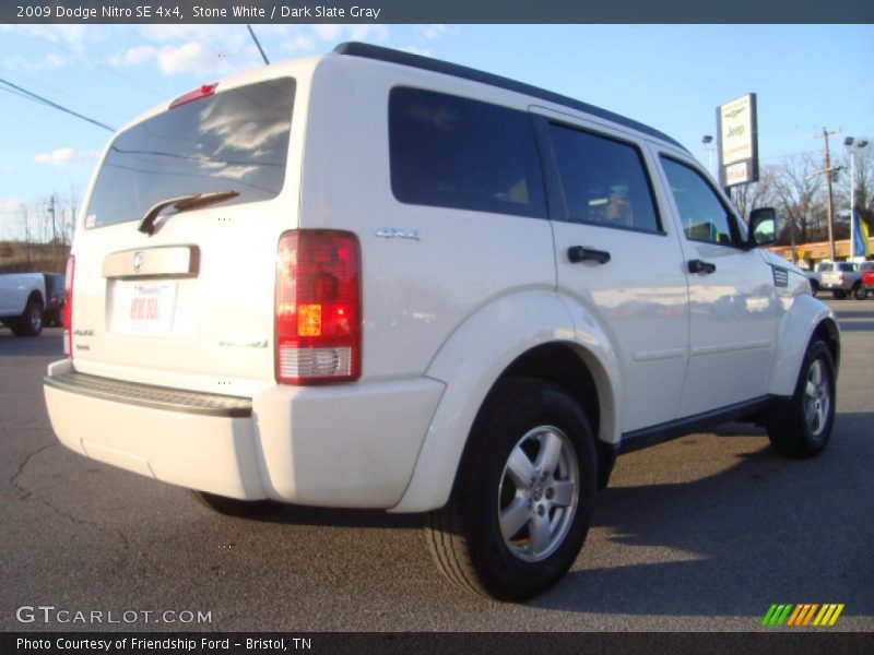 Stone White / Dark Slate Gray 2009 Dodge Nitro SE 4x4