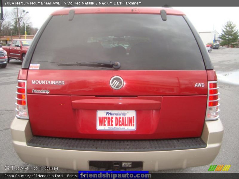 Vivid Red Metallic / Medium Dark Parchment 2004 Mercury Mountaineer AWD