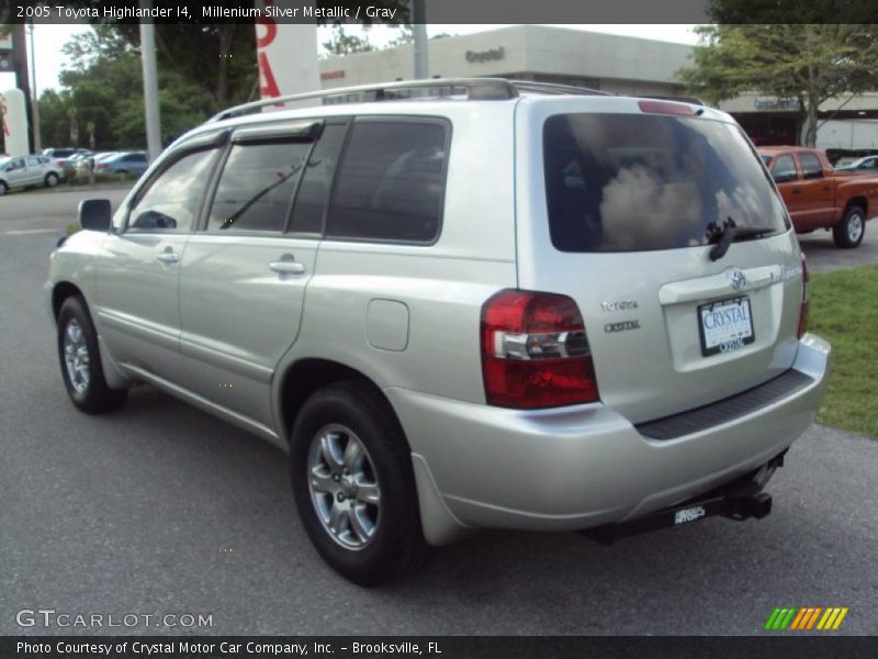 Millenium Silver Metallic / Gray 2005 Toyota Highlander I4