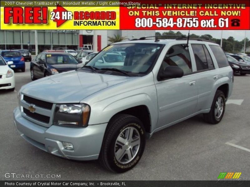 Moondust Metallic / Light Cashmere/Ebony 2007 Chevrolet TrailBlazer LT