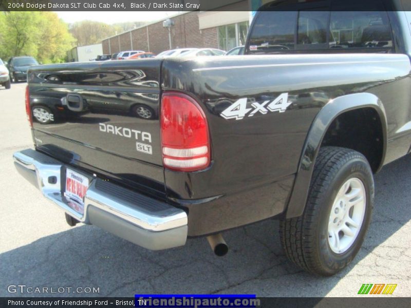 Black / Dark Slate Gray 2004 Dodge Dakota SLT Club Cab 4x4