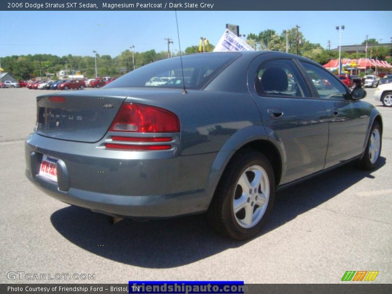 Magnesium Pearlcoat / Dark Slate Grey 2006 Dodge Stratus SXT Sedan