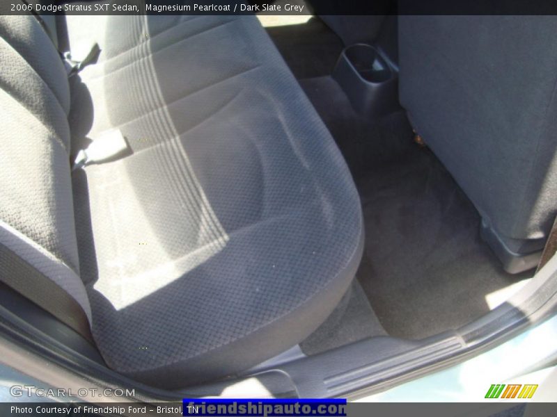 Magnesium Pearlcoat / Dark Slate Grey 2006 Dodge Stratus SXT Sedan