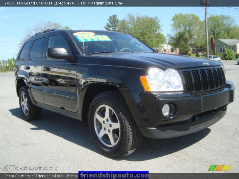Black / Medium Slate Gray 2007 Jeep Grand Cherokee Laredo 4x4