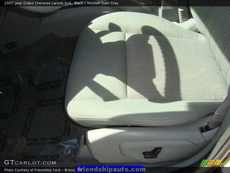 Black / Medium Slate Gray 2007 Jeep Grand Cherokee Laredo 4x4