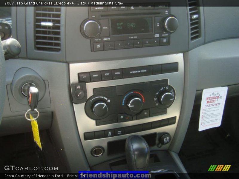Black / Medium Slate Gray 2007 Jeep Grand Cherokee Laredo 4x4