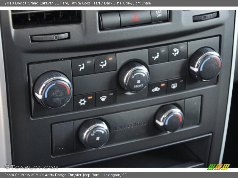 White Gold Pearl / Dark Slate Gray/Light Shale 2010 Dodge Grand Caravan SE Hero
