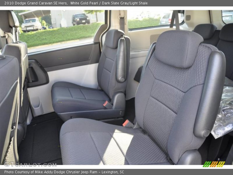White Gold Pearl / Dark Slate Gray/Light Shale 2010 Dodge Grand Caravan SE Hero