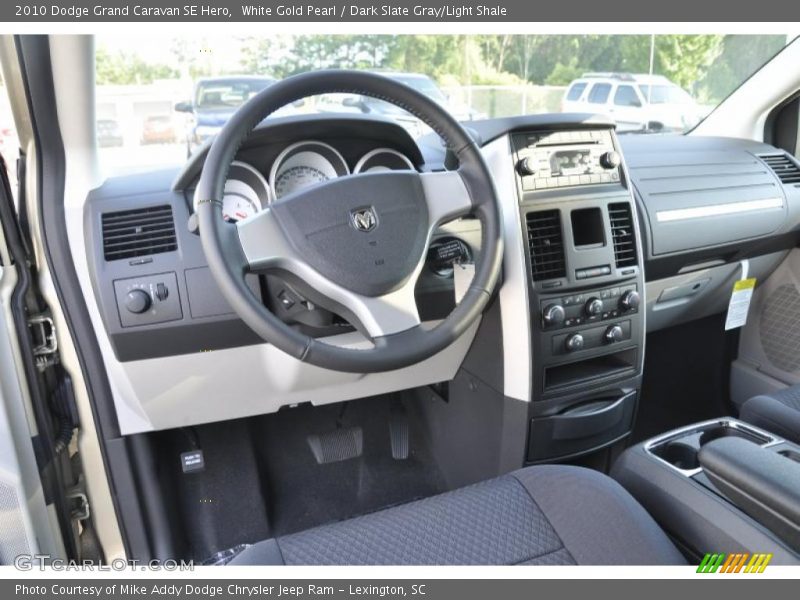White Gold Pearl / Dark Slate Gray/Light Shale 2010 Dodge Grand Caravan SE Hero