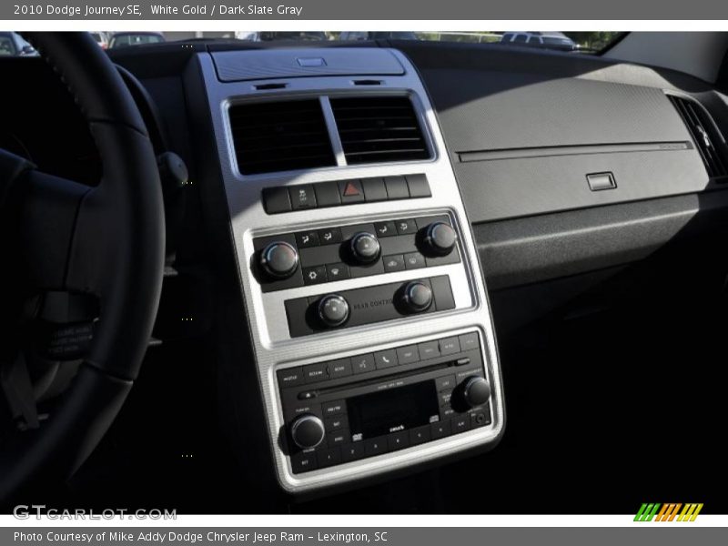 White Gold / Dark Slate Gray 2010 Dodge Journey SE
