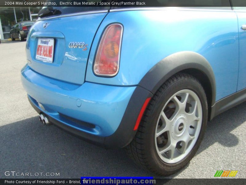 Electric Blue Metallic / Space Grey/Panther Black 2004 Mini Cooper S Hardtop
