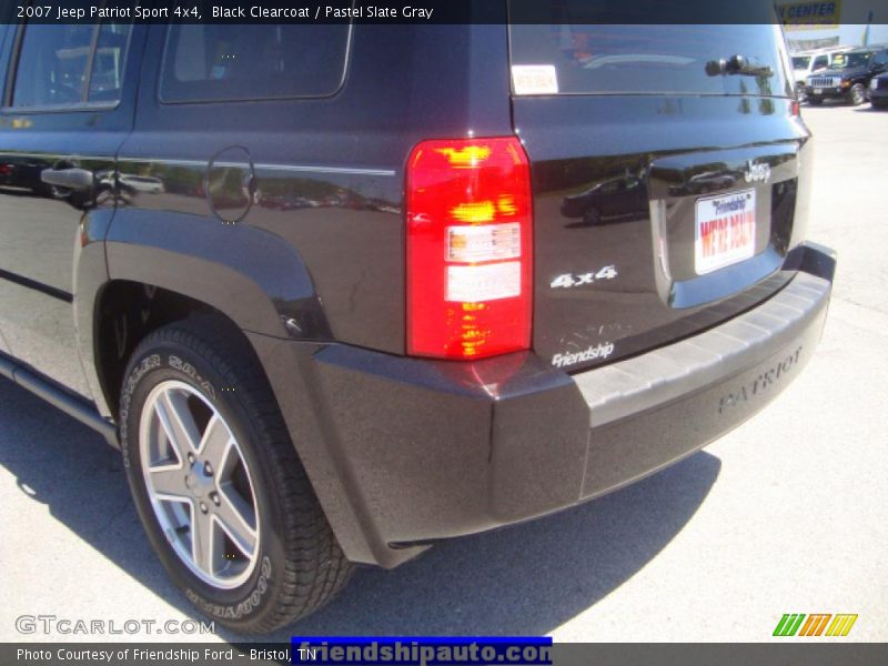 Black Clearcoat / Pastel Slate Gray 2007 Jeep Patriot Sport 4x4
