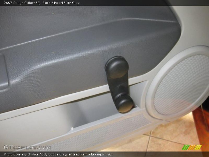 Black / Pastel Slate Gray 2007 Dodge Caliber SE