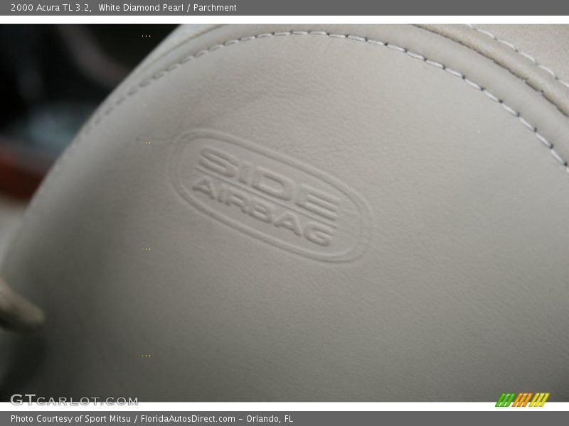 White Diamond Pearl / Parchment 2000 Acura TL 3.2