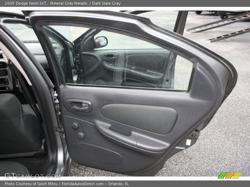 Mineral Gray Metallic / Dark Slate Gray 2005 Dodge Neon SXT