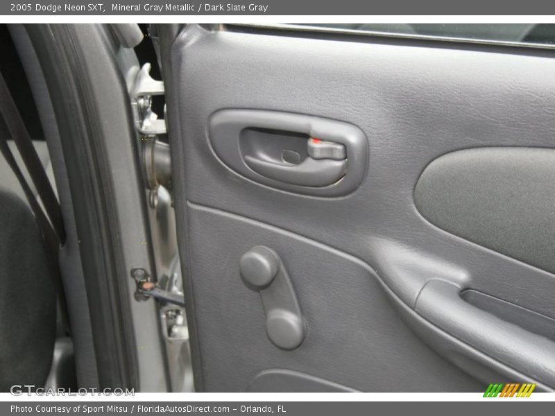 Mineral Gray Metallic / Dark Slate Gray 2005 Dodge Neon SXT