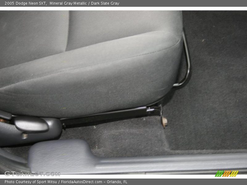 Mineral Gray Metallic / Dark Slate Gray 2005 Dodge Neon SXT