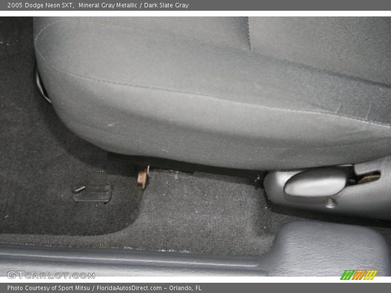 Mineral Gray Metallic / Dark Slate Gray 2005 Dodge Neon SXT