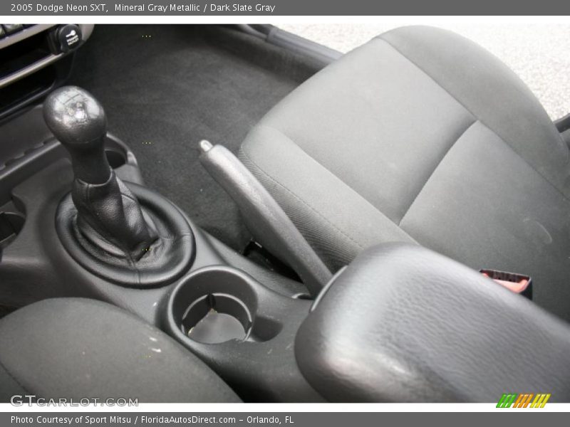 Mineral Gray Metallic / Dark Slate Gray 2005 Dodge Neon SXT