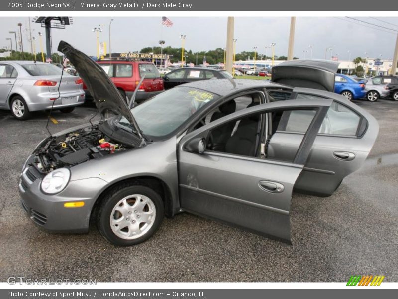 Mineral Gray Metallic / Dark Slate Gray 2005 Dodge Neon SXT