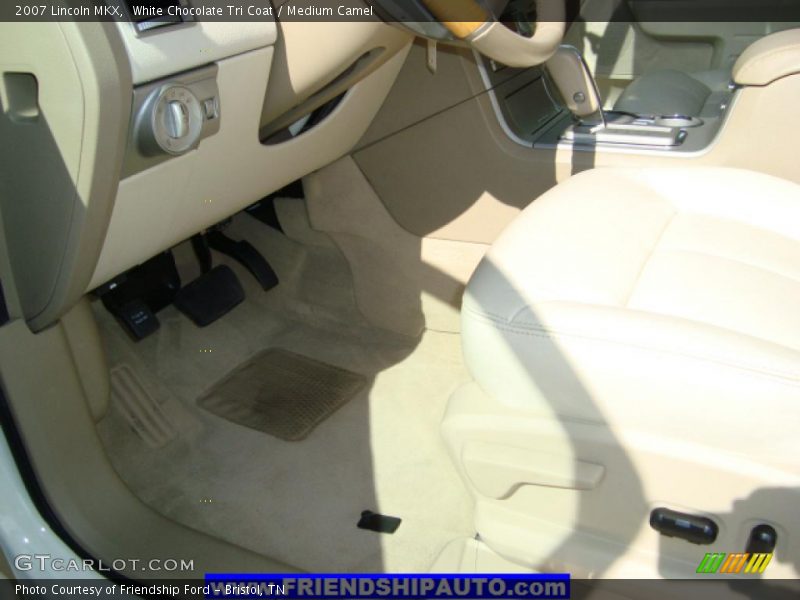 White Chocolate Tri Coat / Medium Camel 2007 Lincoln MKX