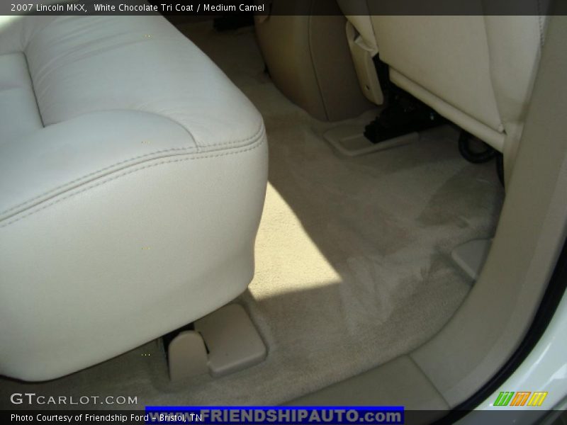 White Chocolate Tri Coat / Medium Camel 2007 Lincoln MKX