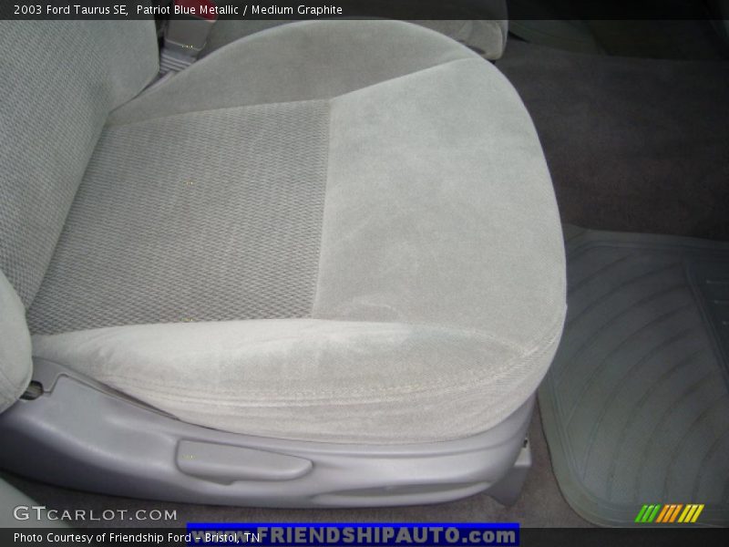 Patriot Blue Metallic / Medium Graphite 2003 Ford Taurus SE