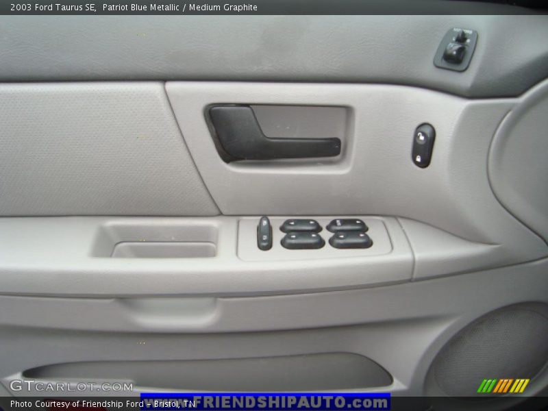 Patriot Blue Metallic / Medium Graphite 2003 Ford Taurus SE