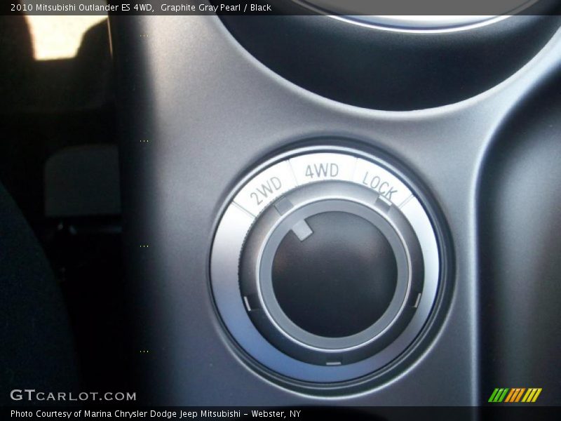 Graphite Gray Pearl / Black 2010 Mitsubishi Outlander ES 4WD