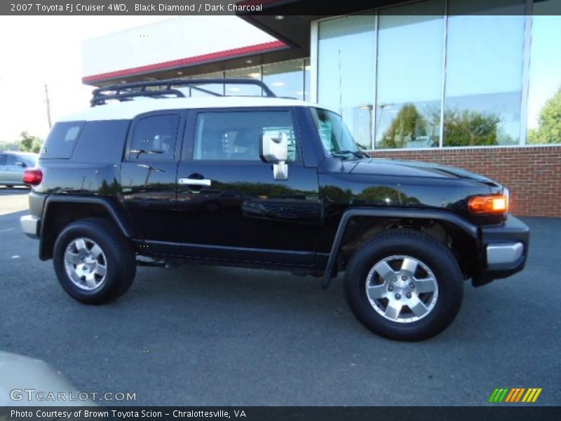 Black Diamond / Dark Charcoal 2007 Toyota FJ Cruiser 4WD